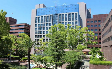 【社会】「裏切られた」「男性恐怖症の人も」武庫川女子大への反発　共学化中止求め反対署名3万超