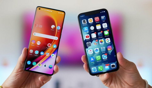 【スマホ】「もう無理…」iPhone値上げで4割がAndroid乗り換えを本気で検討