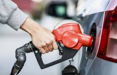 【政治】ガソリンの旧暫定税率「今年度でやめると約束」　自民・森山幹事長