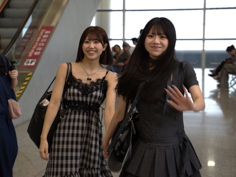 【仲良し速報】米村姫良々ちゃんと窪田七海ちゃんがラブラブ