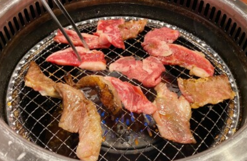 神戸の焼肉店で高級焼肉を堪能した中国人、レシートを見て驚愕。「日本人ケチ臭すぎw」