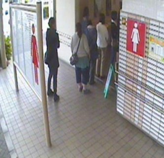 【社会】女性トイレの行列、政府が是正へ緊急通知　見過ごされてきた不平等
