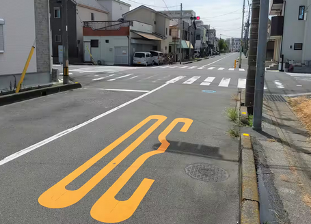 【移民問題】無免許ひき逃げ川口クルド少年に懲役5年判決　時速95キロで赤信号進入、10代2人死傷