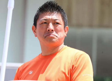 【週刊新潮】「二人でいるときに“肩をもんでよ”と・・・」　参政党・神谷代表の “セクハラ的行動”を元女性スタッフが明かす 「映画に誘われることも」