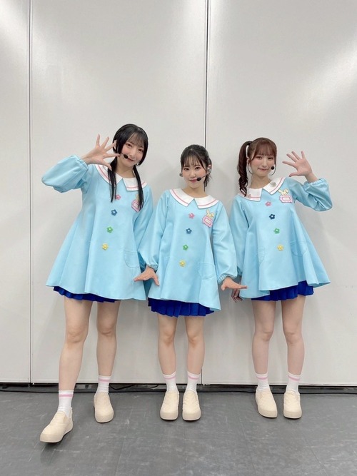 【画像】女声優さんの園児コス、流石にきつい