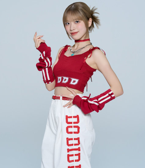 【天才】BEYOOOOONDS小林萌花、自作のバーイベ衣装がプロの域！