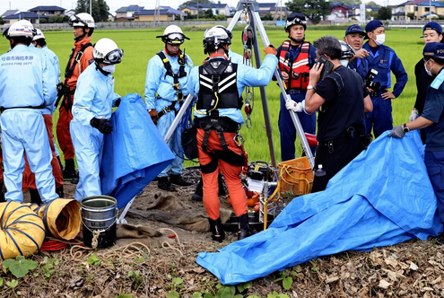 マンホール落下事故、４人とも残念ながら・・・　現場から硫化水素を検出