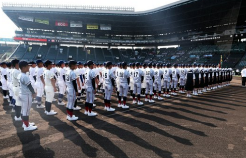 【高校野球】 開会式は夕方、全試合でおにぎり　きょう開幕の甲子園、こう変わる