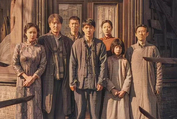 【国際】中国で《抗日映画》が「興収500億円超え」のヒット。鑑賞後に「子どもが日本アニメのカードを破り捨てた」との報道も…戦争と教育を考える