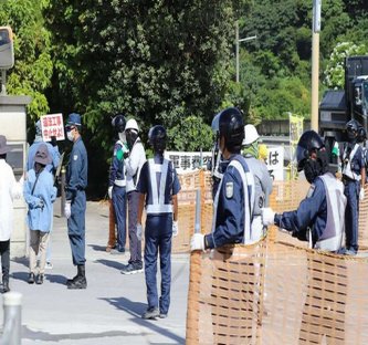 【沖縄県警】警備員死亡の辺野古ダンプ事故、抗議女性の立件検討　重過失致死容疑