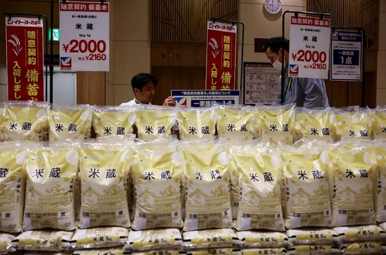 【備蓄米が百袋単位で売れ残った店舗も】安いだけでは売れない・・・市場調査会社の分析によると、消費者はコメの品質や安全性への志向が戻り、備蓄米の積極的な購入動機はシュリンクしているという
