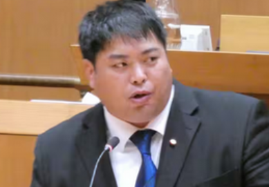愛国日本人へずまりゅう､議会で市長を怒鳴りつけﾌｫﾛﾜｰ自慢 あまりに下品な土人と発覚で開幕から辞職か