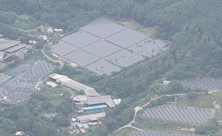 【福岡】突然止まった発電 太陽光発電施設から長さ1.2kmの銅線が“消えた” 「金属盗対策法」で取締り強化へ
