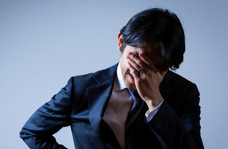 【結婚】もう、良き夫を演じるのは限界だ…〈月収49万円〉42歳サラリーマン〈小遣い月2万円〉、豪華な妻の手作り料理に絶望するワケ