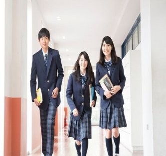 【社会】今どきの中高生の将来の夢は…「好きなことを仕事に」「安定した生活」　10年後の日本は「不安」が7割超