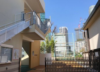 【X】娘がいじめ受けPTSD発症、幼稚園通えず　元経産省官僚が港区長に訴え「なぜ加害側ばかり守り…」