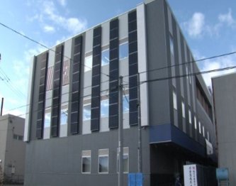 【容疑者はスーパー店員】「態度に腹が立った」店で40代男性客と『口論』…店外まで追いかけ“包丁”突きつけて脅す＿59歳男を暴力行為等処罰法違反の現行犯で逮捕〈北海道深川市〉