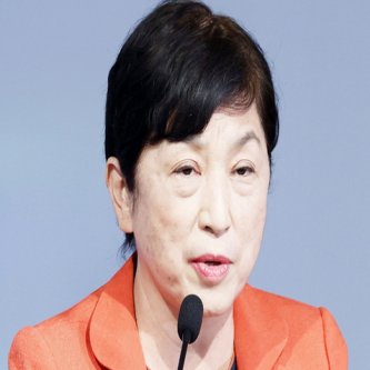 【X】《ポスト石破》まさか衝撃事態　高市総裁に→福島瑞穂党首が大荒れ会見　高市首相を阻止する！「野田政権の方が１万倍いい」「女性なら誰でもいい訳でないお手本」「男女平等でない」