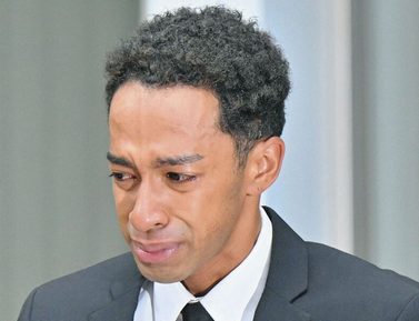 【芸能】「謝る必要なんかない」草間リチャード敬太の謝罪に編集者が持論「服なんか脱ぎたい時に脱げばいいはず」「脱げない社会がおかしい」
