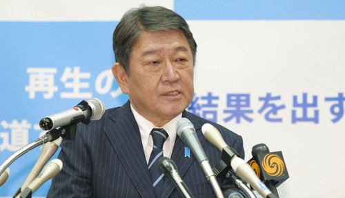 麻生「外相は茂木」高市「…はい」麻生「官房長官は木原稔」高市「…はい」
