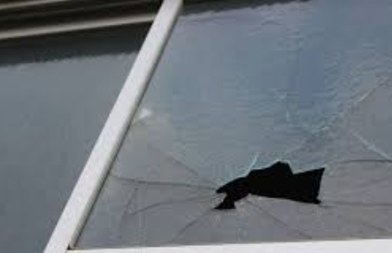 【埼玉】窓ガラスが割られ現金など盗まれる事件が6件相次ぐ　春日部市