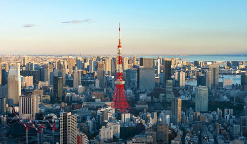 【幸せ】「東京で年収1000万世帯」は負け組か？地方の「イオンで楽しそうな家族」がまぶしく見えるワケ