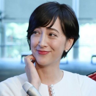 《被害総額35億円》滝川クリステル（48）のビジネスパートナーが“詐欺容疑”で刑事告訴された〈夫・進次郎氏と交流も…〉