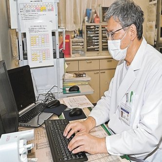 【インフルエンザ、小中学生を中心に広がる】患者の７割超を１４歳以下が占め、学級閉鎖や休校が相次ぐ・・・病院院長 「免疫を得るには早くても２週間かかる、早めにワクチン接種してほしい」