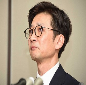 【芸能】国分太一　騒動後初の公の場で涙の謝罪「自ら取った行動により傷つけてしまった」　眼鏡姿でやつれた表情