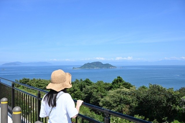 【画像あり】田舎娘さん、「とんでもない世間知らず」で恥をかくwww