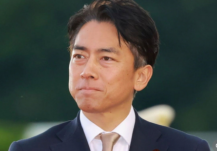 ネット衝撃「小泉進次郎が覚醒したｗ」「すげえ」「何があったｗ」「無双してる」「鍛えられたな」