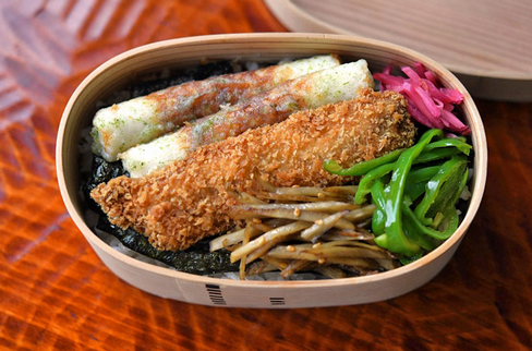 今のり弁500円で吹いた wwww