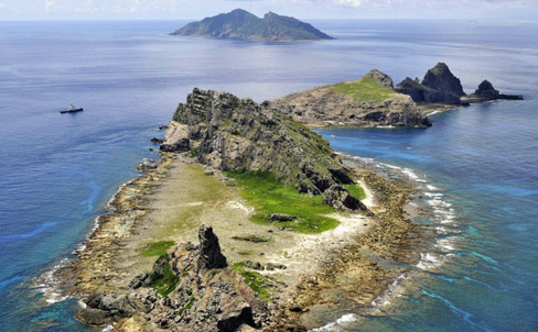 【領土問題】尖閣諸島の領海に中国船４隻が侵入、１０月１５日以来…いずれも砲を搭載