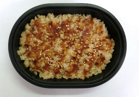 【賛否】ローソンストア100「焼肉のタレかけご飯」に賛否　不景気の象徴と話題に