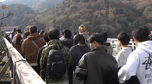 【中国人】「『危ないから日本に行かないように』と両親から言われたが、ここはとても安全」中国人観光客　3連休でにぎわう観光地に“渡航自粛”呼びかけの影響は？