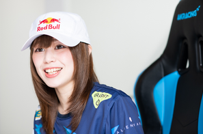 【炎上中】結婚発表「170cm以下人権ない」発言で大炎上の元プロゲーマー、夫は180cm「隠すのしんどい」「ボロが出た」