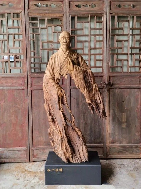 【ボス】ガチでクソ強そうな仏像が発見される