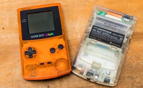 【悲報】最近のゲーム機「スケルトンボディ」がない