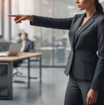 【朗報】高市早苗、公金チューチュー系法人を潰しにかかるｗｗｗｗｗｗｗｗｗ