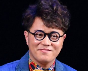 【芸能】エハラマサヒロ「松本人志嫌ってる人、ネットでしか見た事ない」「ネットの中しかおらん人らに踊らされて世の中が動くって異常よな…」