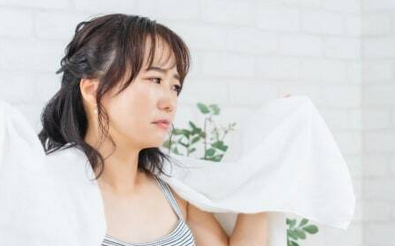 【家庭内】「風呂キャンセル界隈」の夫と離婚できる？ 不潔すぎる配偶者に絶望する妻たちの切実な声