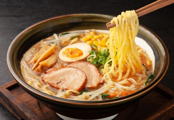 味噌ラーメンって簡単なようでむずかしい気がするよな