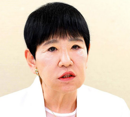 【芸能】「今日…情緒不安定なんです」和田アキ子、ラジオ生放送で動揺している理由を告白…「すみません、放送でこんなこと言っちゃって…お金がないんです」