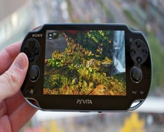 サブカル河村「Vitaは失敗の象徴と言われるが当時3DSですら出荷台数はDSの半分だった