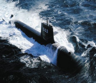 高市首相、原潜導入の検討を表明…日本政府の「非核三原則」に亀裂