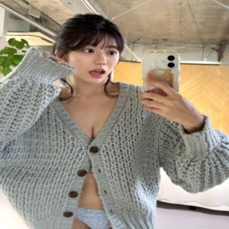 【石井彩音】B.L.T.チェックしてくれる？ してくれない人は噛みついちゃうよ