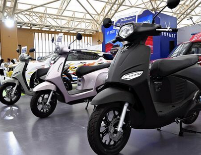 【国際】ベトナムのバイク「脱ガソリン」、シェア8割のホンダに打撃…政府が電動二輪普及を主導