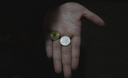 【見えないホームレス化】全財産は105円 年末年始、居場所ない若者に「屋根とメシ」を