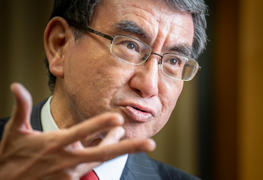 【政治】河野太郎氏、122兆円超の来年度予算案に危機感「財政状況はいずれ悪化」「政府が金を使えば経済が成長するわけではありません」