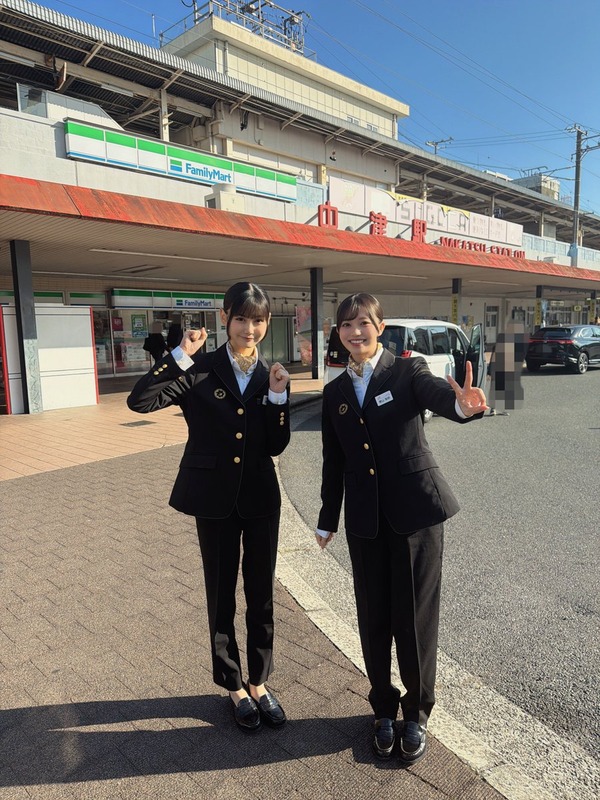 【栗山梨奈】県境をこえて電⾞でハロウィン 2025 「中津駅１⽇駅⻑体験」